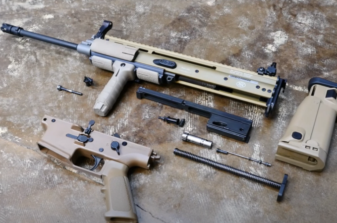 FN SCAR 16S karbantartás